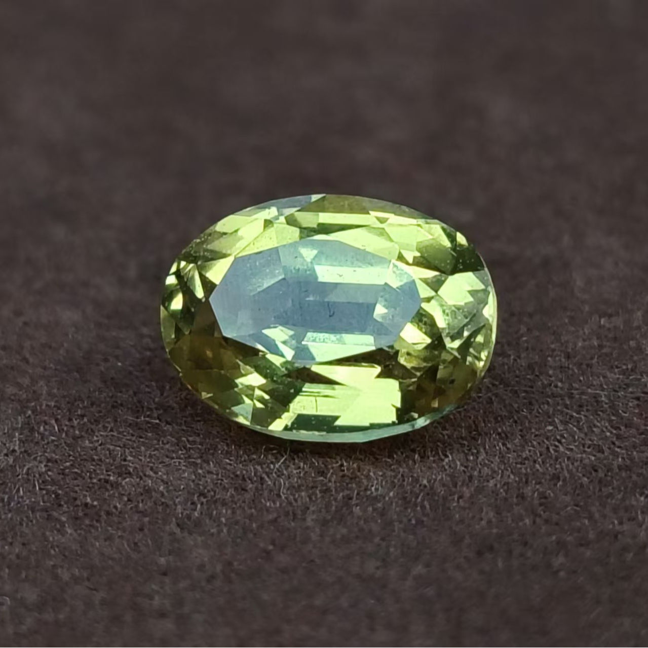 培育蓝宝石#1.86ct黄蓝宝椭圆形7.8*5.8高精切裸石支持双检