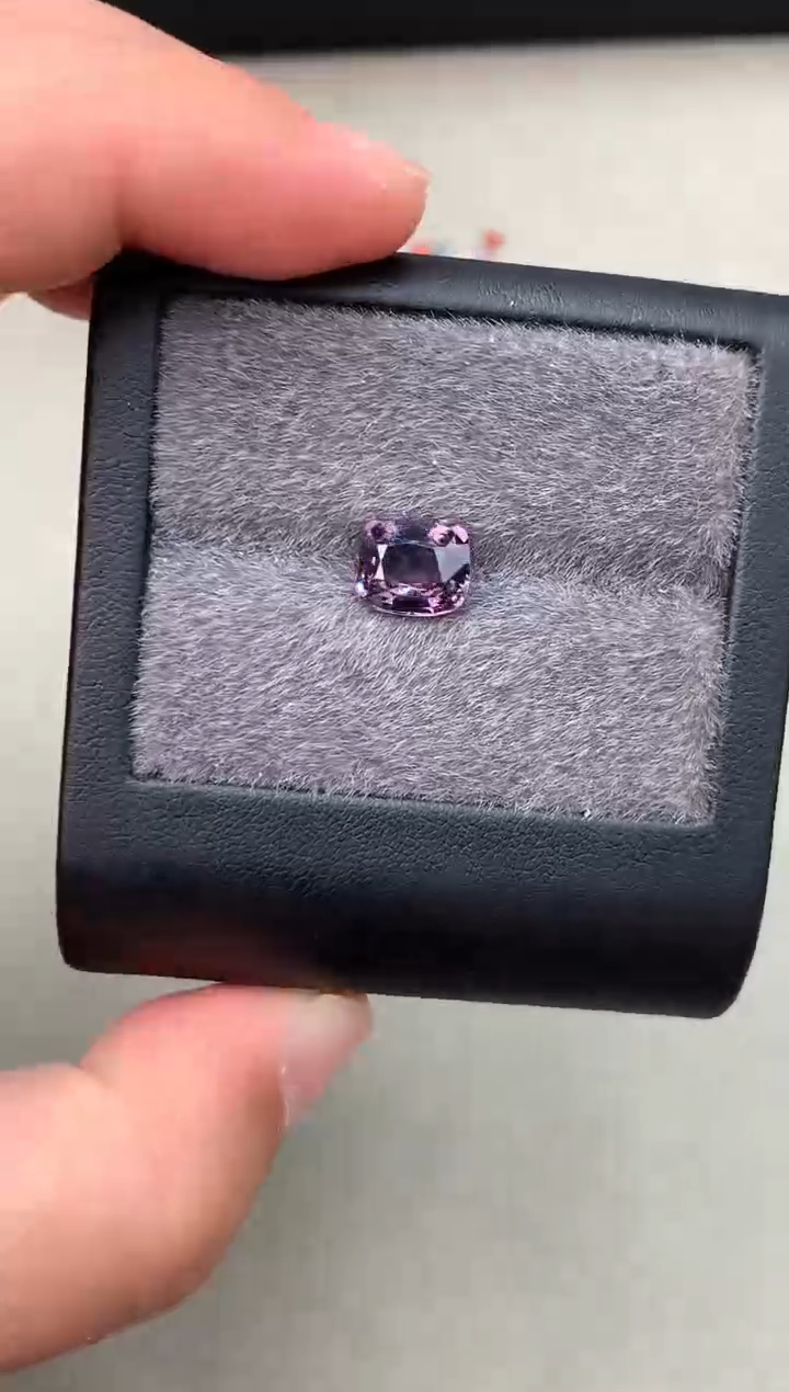 【闪购商品】定制尖晶石裸石未镶嵌2.93ct 枕型 紫色调