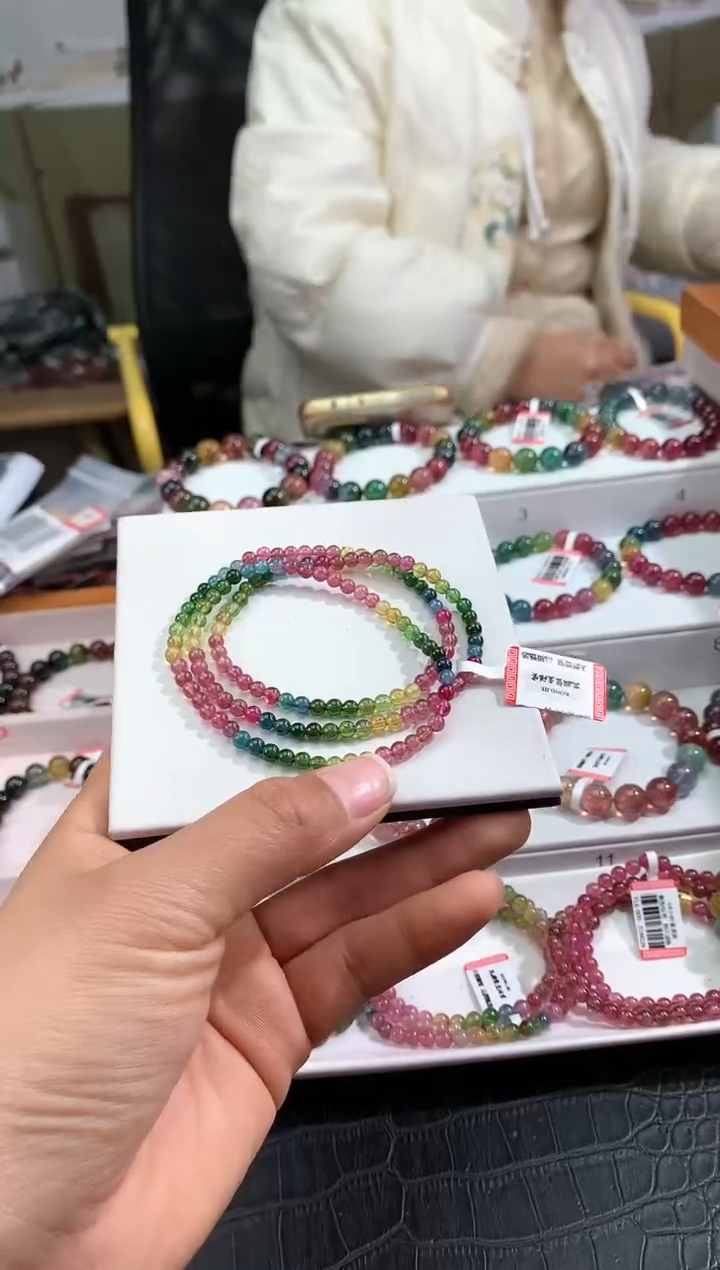 【闪购商品】碧玺手链未镶嵌多样性发一条