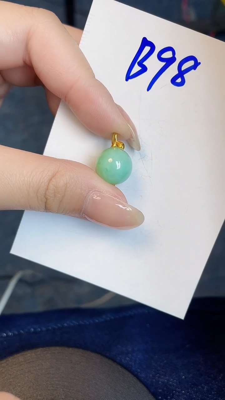 【闪购商品】翡翠颈饰18K金镶嵌000000001