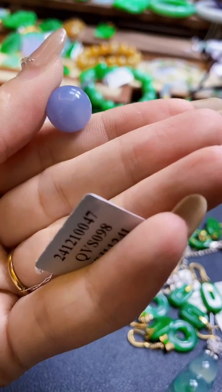 【闪购商品】定制翡翠未镶嵌珠子