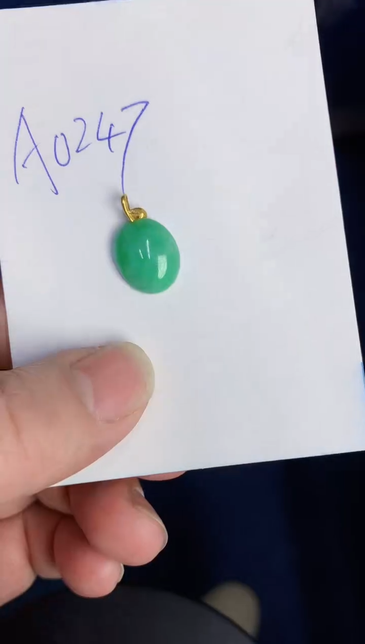 【闪购商品】翡翠颈饰18K金镶嵌000000000000