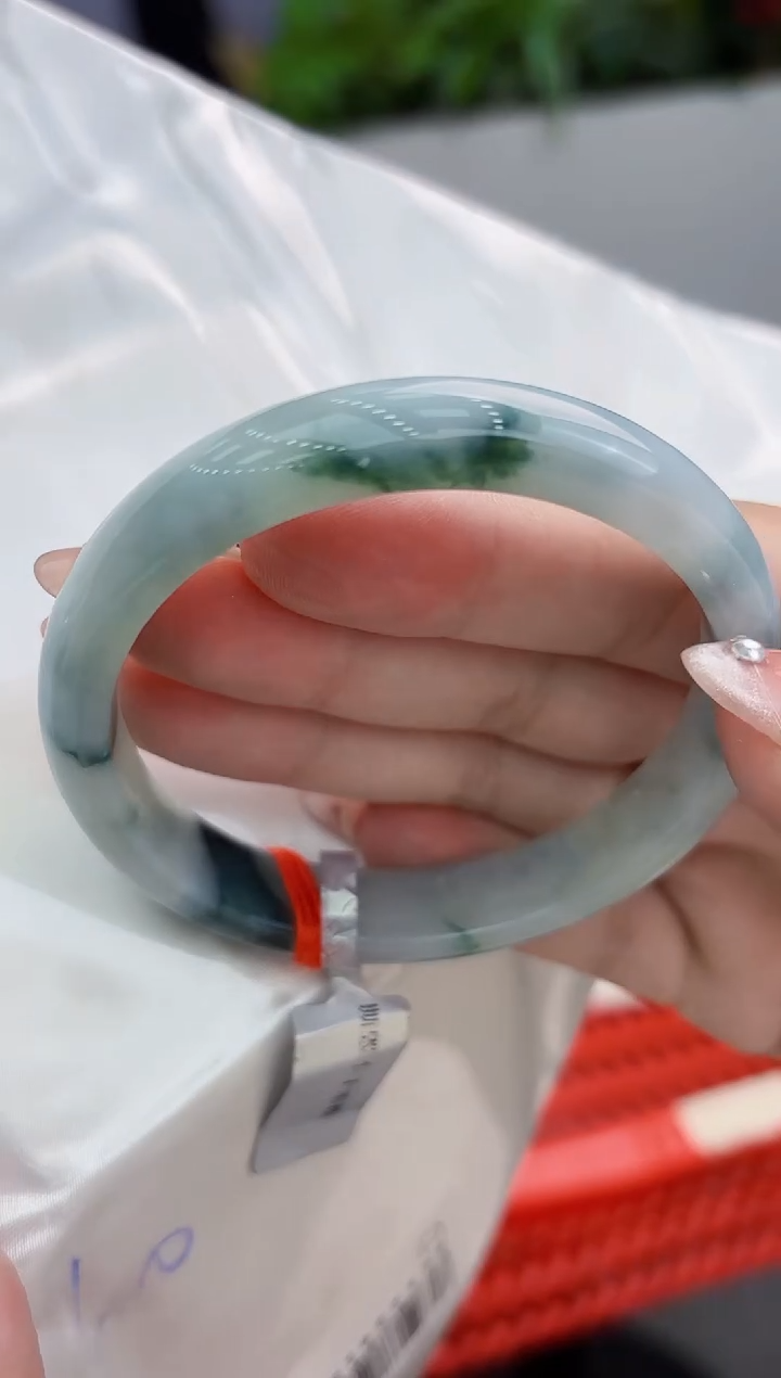 【闪购商品】翡翠手镯未镶嵌翡翠手镯