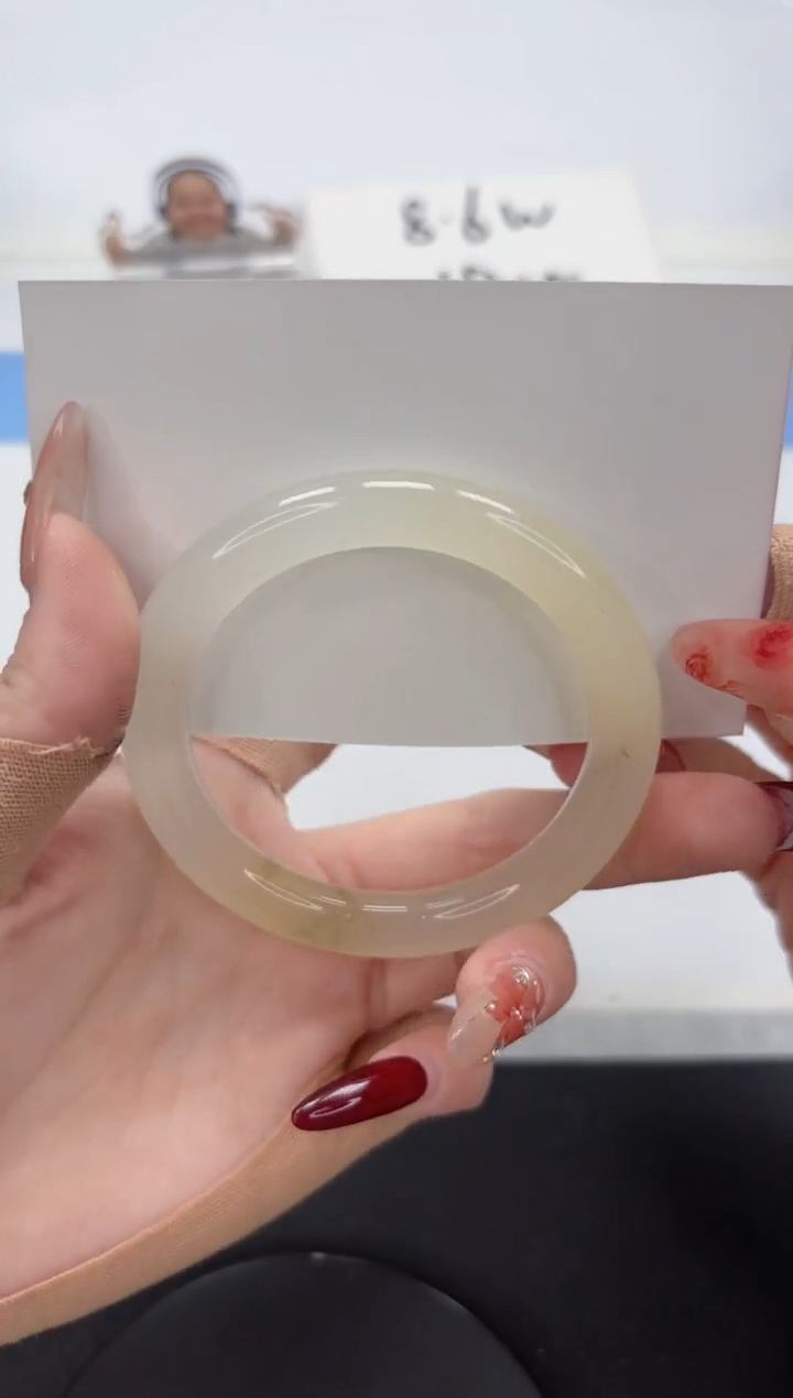 【闪购商品】石英质玉手镯未镶嵌A164-54.2