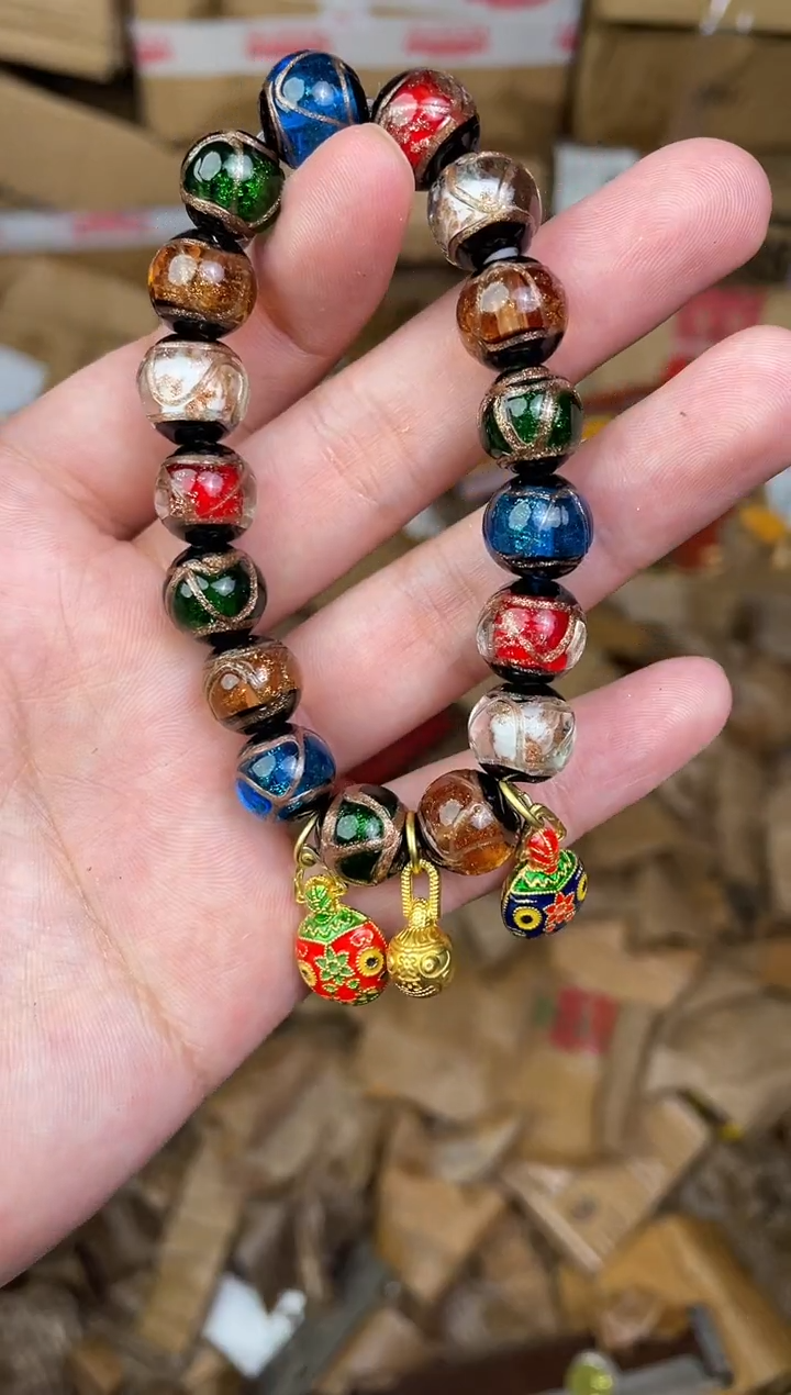 木质非金属捧月文创福利闪购商品无礼盒