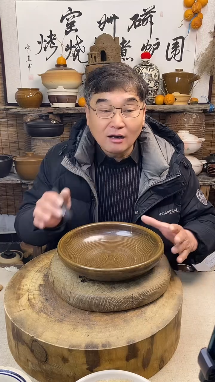 唐青色口径26cm土菜钵（无盖）     