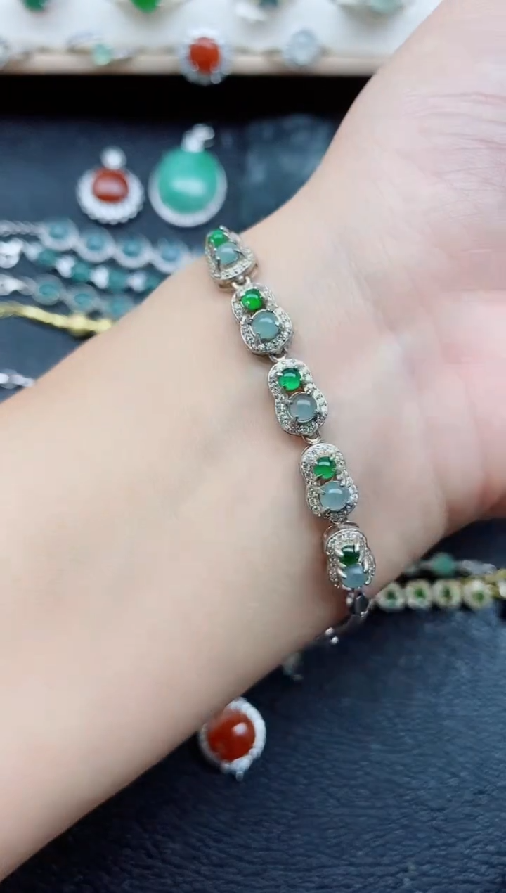【闪购商品】翡翠戒指银S925镶嵌11111