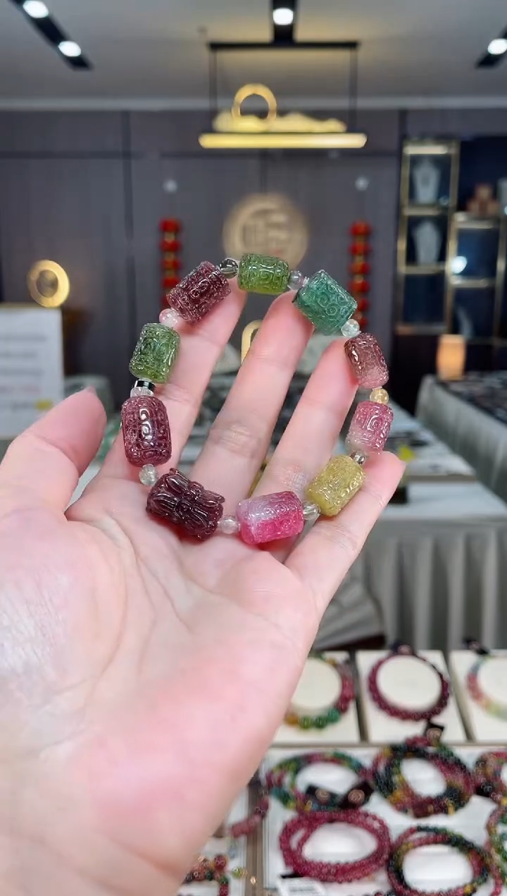 未镶嵌透体雕刻老矿碧玺单圈手串碧玺hon多样性发一条
