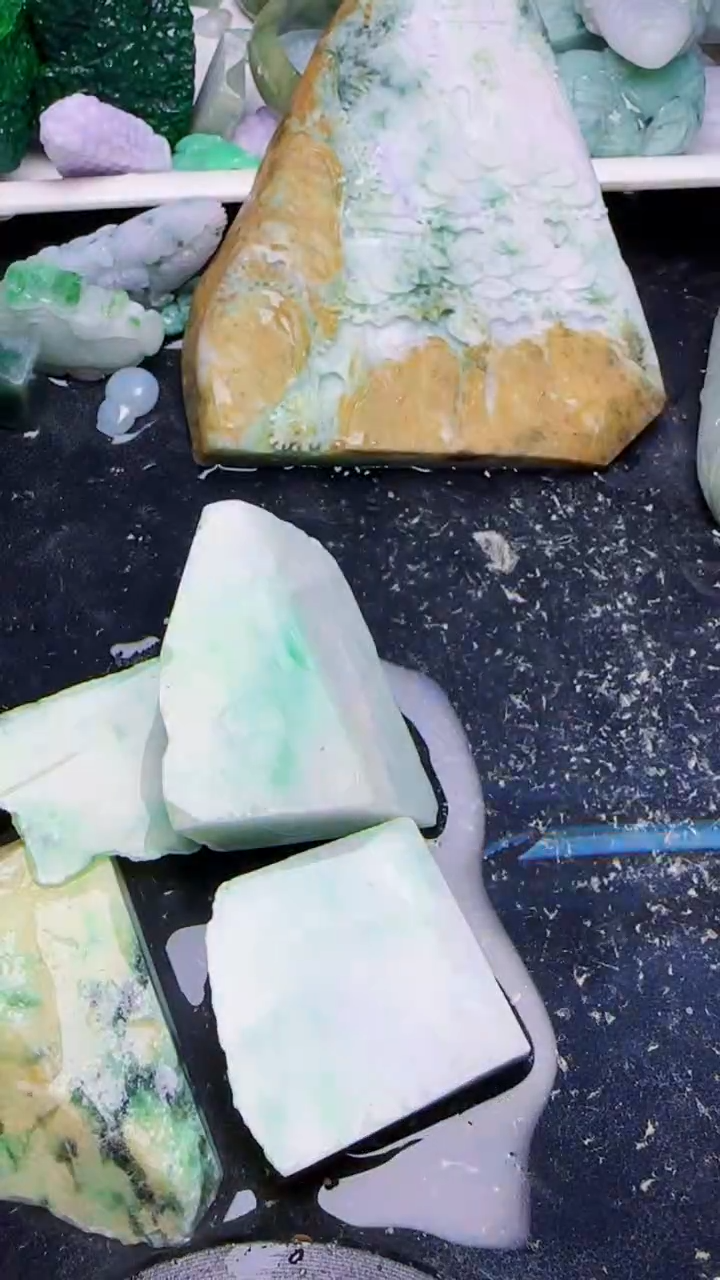 未镶嵌挂件翡翠039