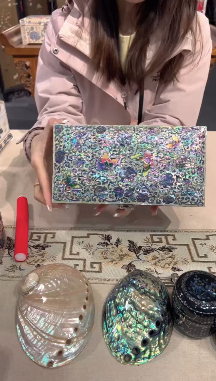 【闪购商品】蝴蝶黑金鲍·弘贝雅螺钿漆器文化馆