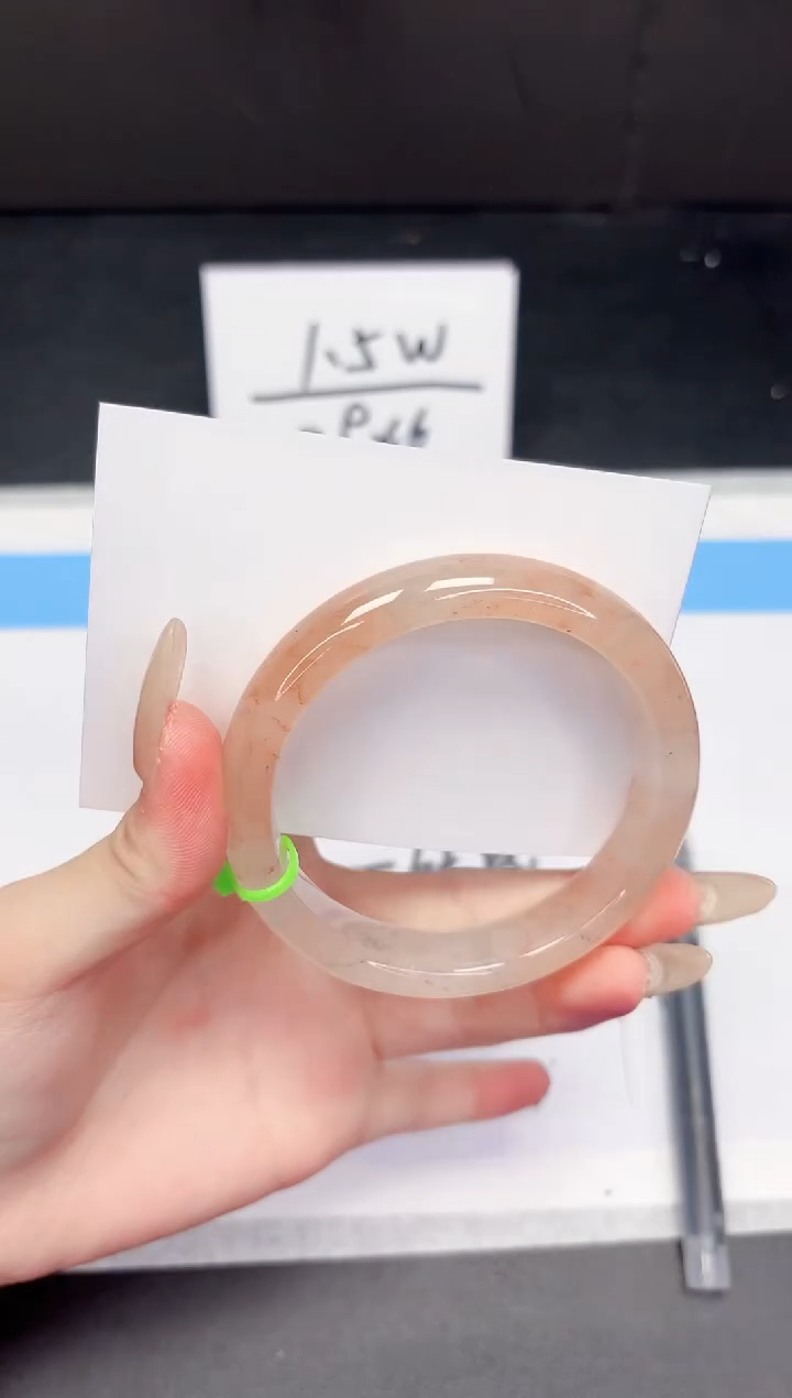 【闪购商品】石英质玉手镯未镶嵌144-60