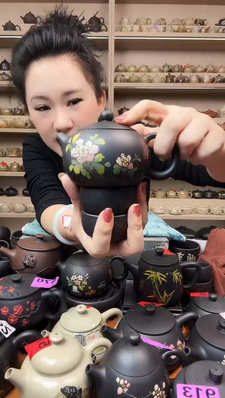 壶彩填西施210cc+2线雕杯 007