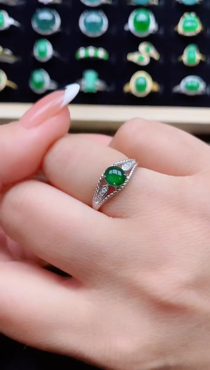 【闪购商品】翡翠银S925镶嵌戒指321321