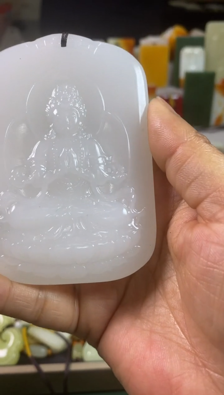 天然玉石未镶嵌颈饰