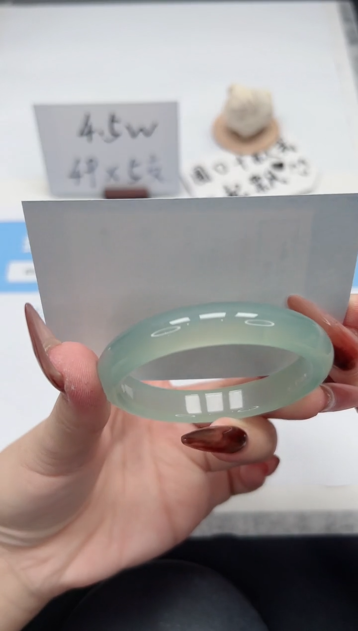 【闪购商品】玛瑙/玉髓手镯未镶嵌237/52.6晴水