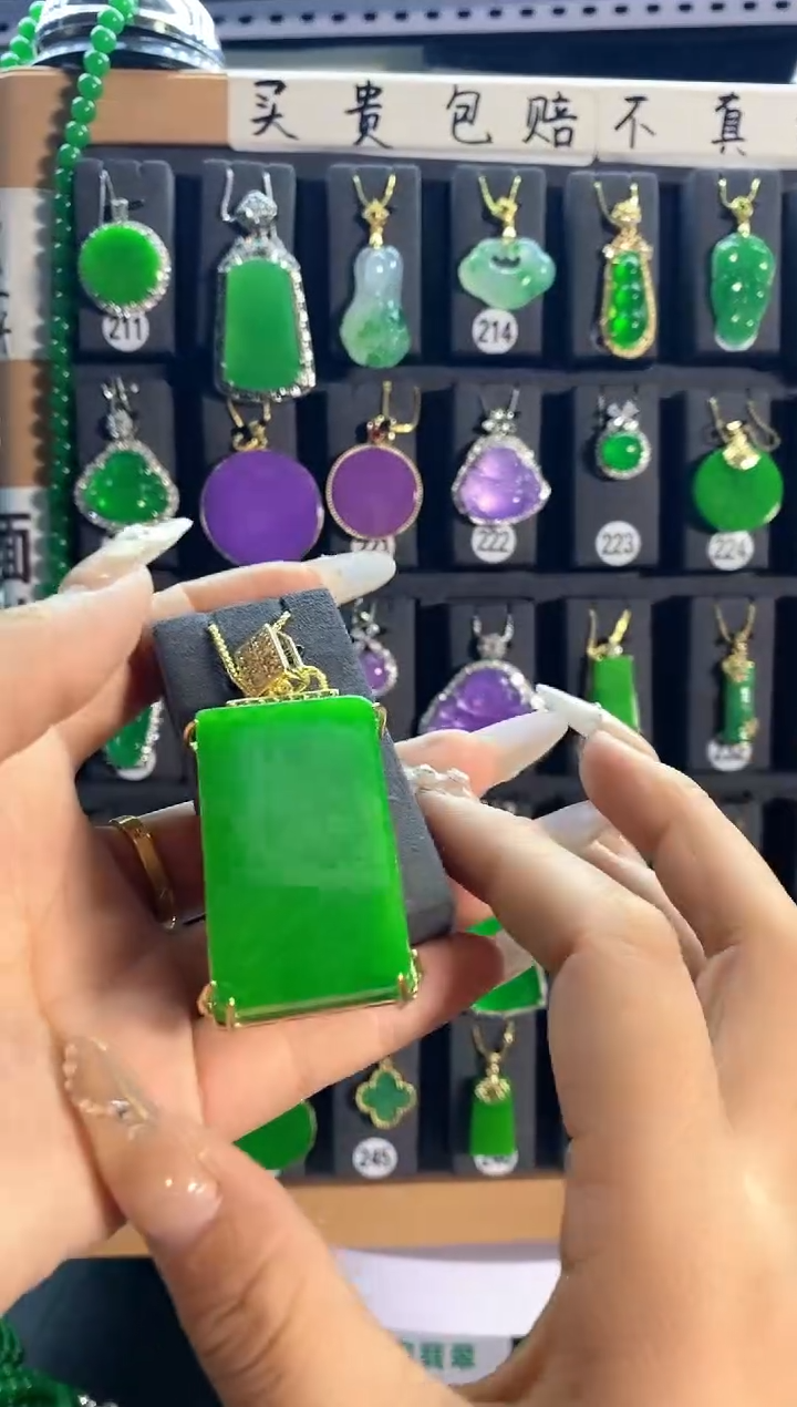 【闪购商品】翡翠耳饰银S925镶嵌218.....