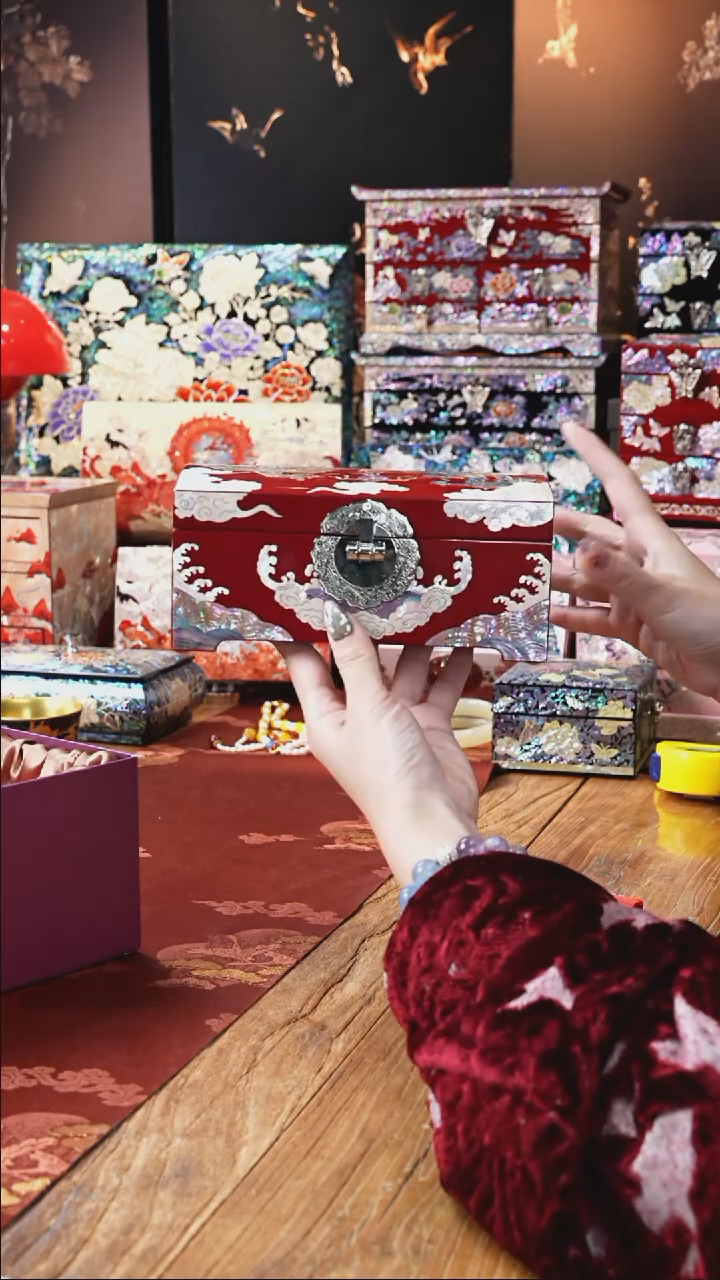 【闪购商品】瓷片豆包儿的星耀家