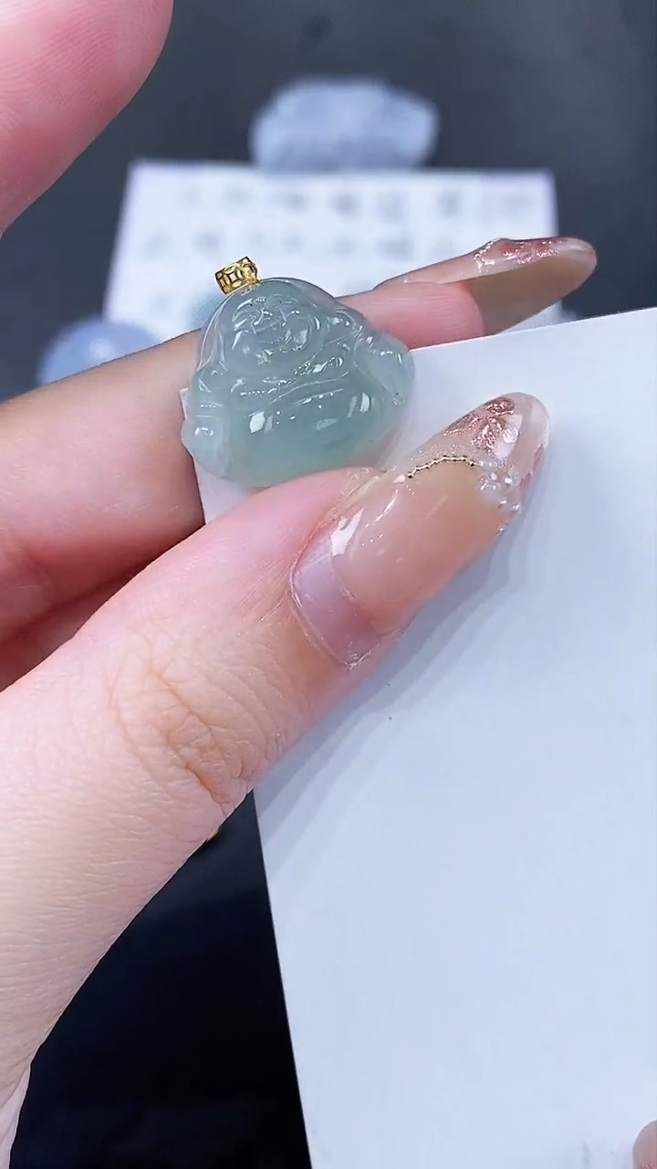 翡翠18K金镶嵌颈饰天然A货翡翠