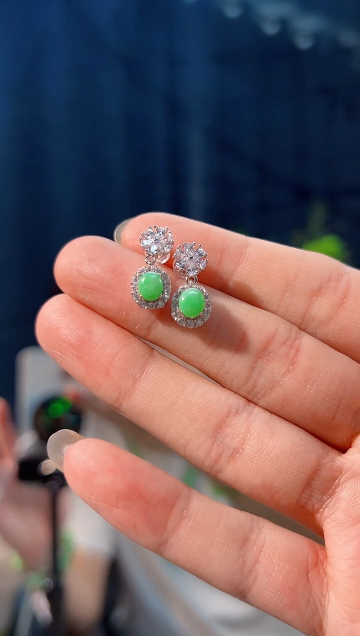 颈饰未镶嵌翡翠缅料A货/多样性发货/一件