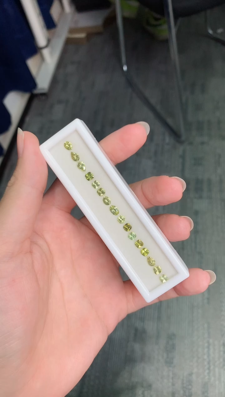 【闪购商品】金绿宝石裸石未镶嵌7ct 16P BB