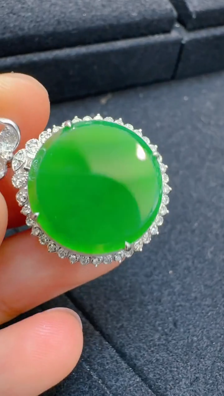 翡翠18K金镶嵌吊坠(不含链)多样性团购发一件