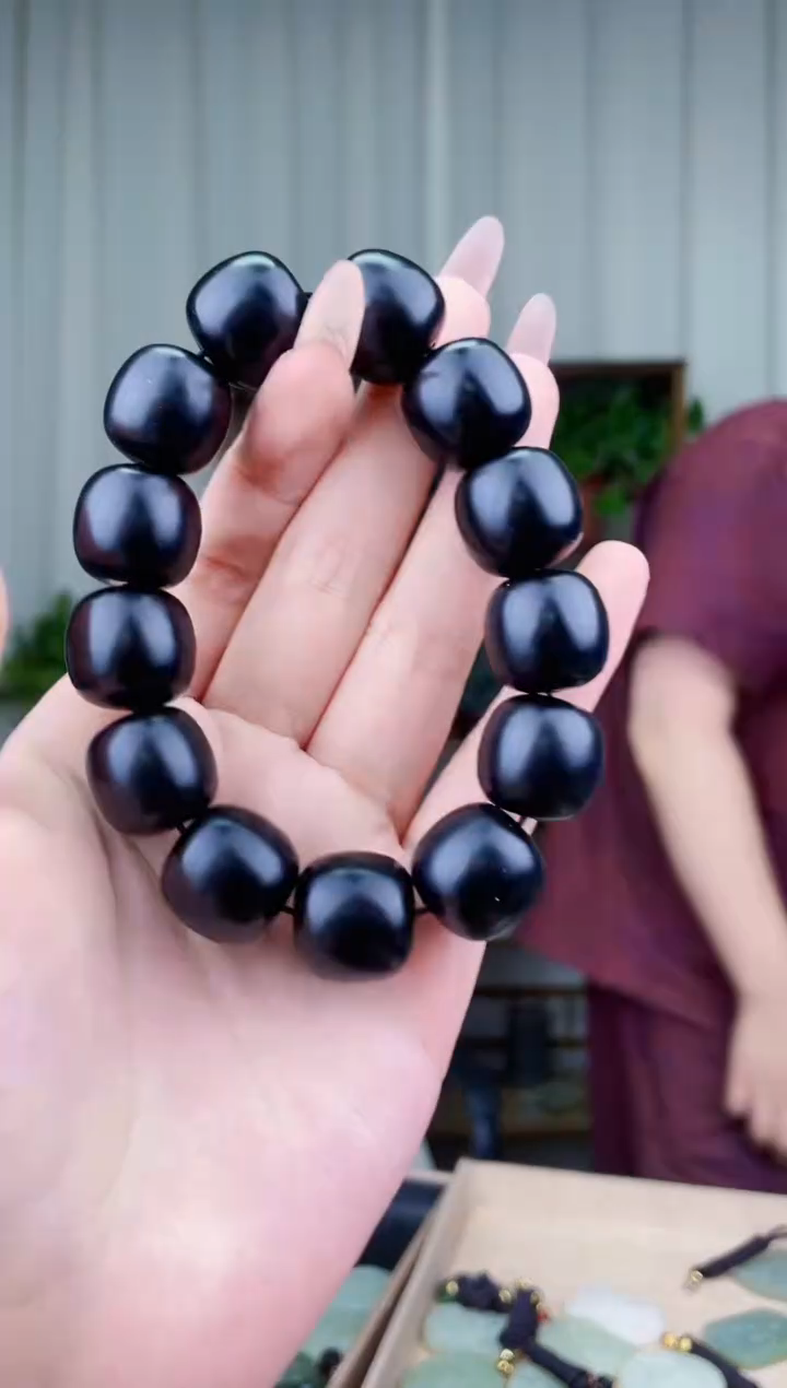 和田玉未镶嵌挂件拍一发一，多样性发货！