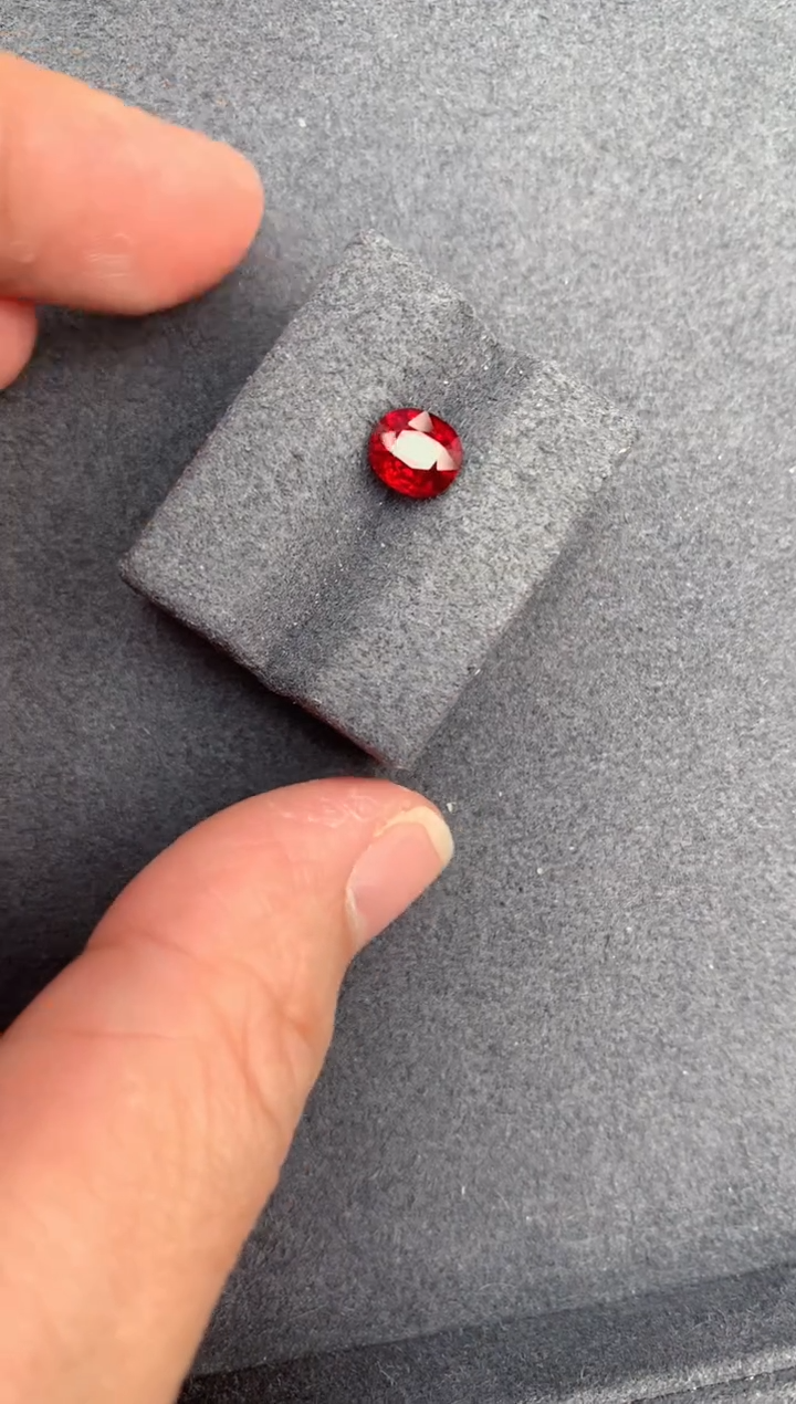 【闪购商品】红宝石裸石未镶嵌1.3ct鸽血红