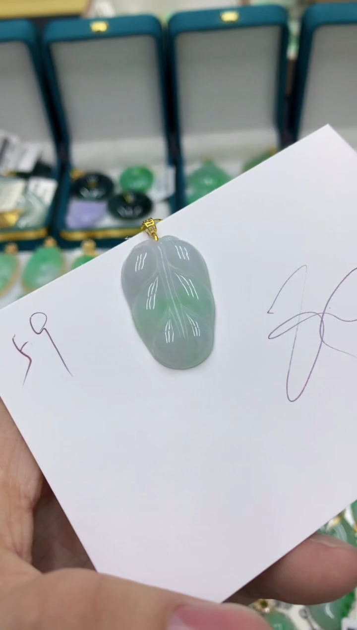 【闪购商品】翡翠颈饰18K金镶嵌1111111111