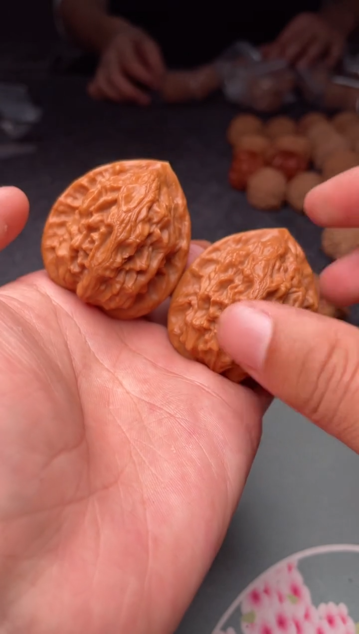 把件文玩核桃a73   大红袍 41尺