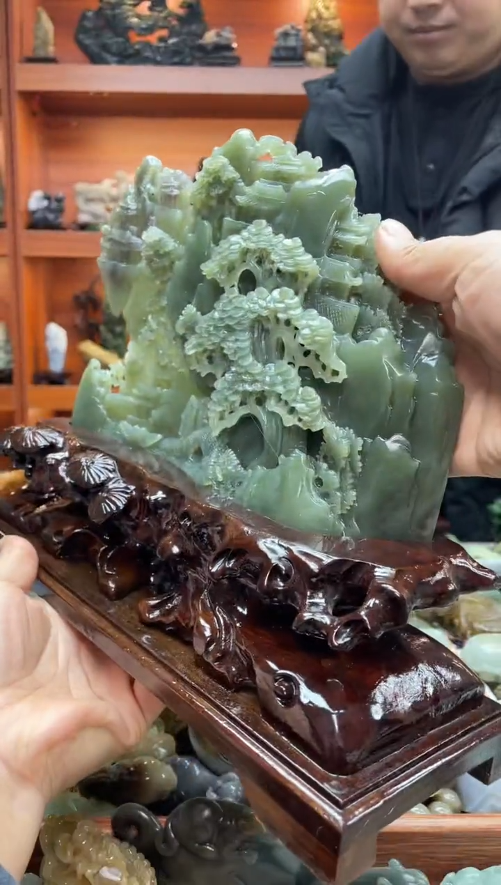 未镶嵌和田玉摆件1