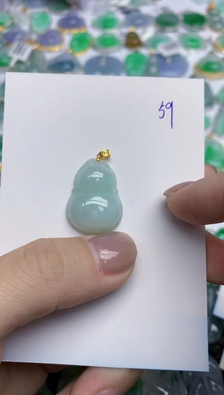 【闪购商品】翡翠挂件18K金镶嵌天然翡翠A货