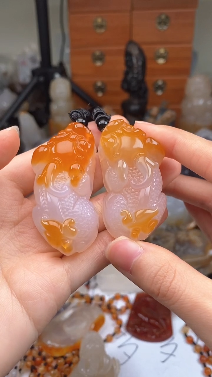 【闪购商品】玛瑙/玉髓颈饰未镶嵌AA