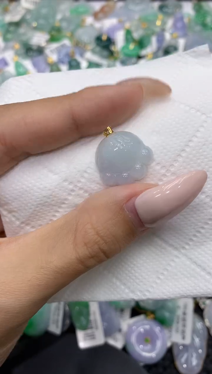 颈饰18K金镶嵌翡翠111111111111