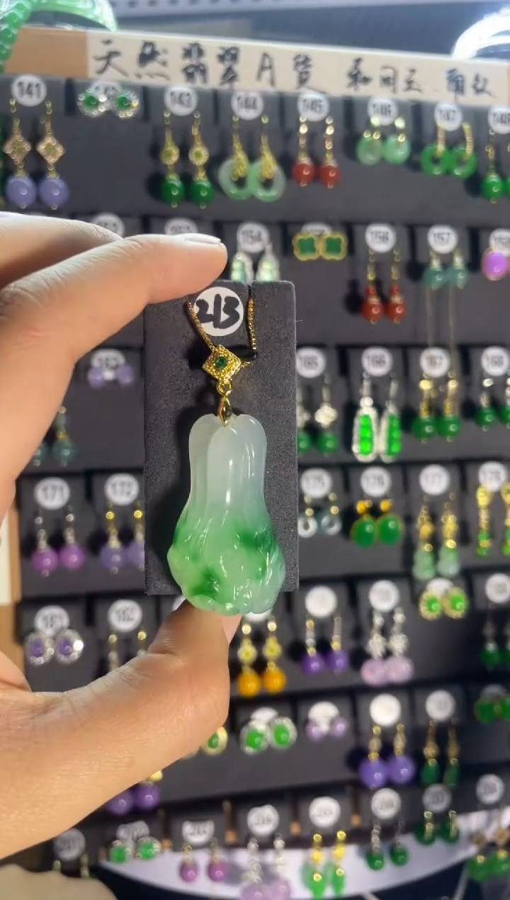 翡翠银S925镶嵌颈饰213..