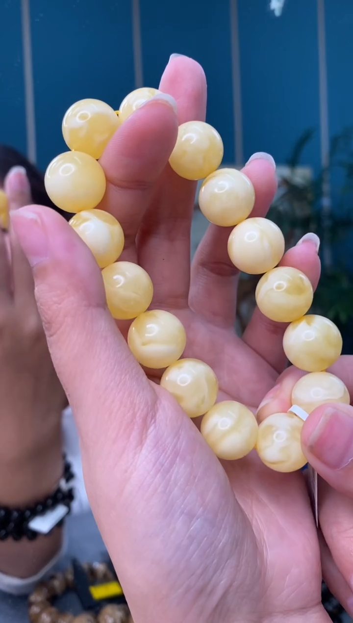 【闪购商品】琥珀裸石未镶嵌1/13多样性发其一69