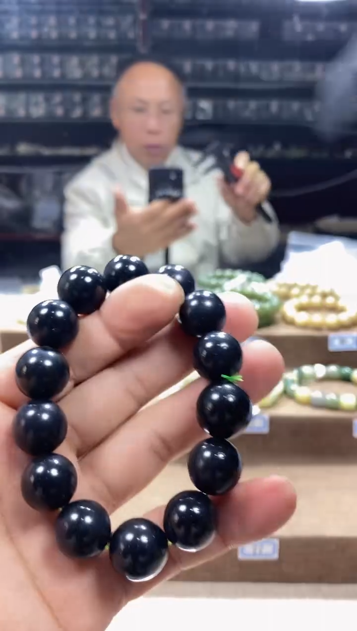 【闪购商品】和田玉手串未镶嵌，