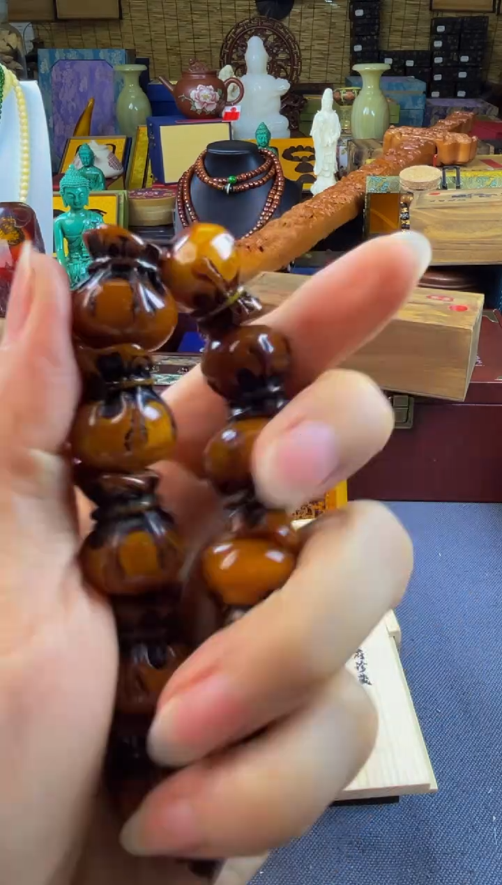 未镶嵌蜜蜡裸石天然原矿