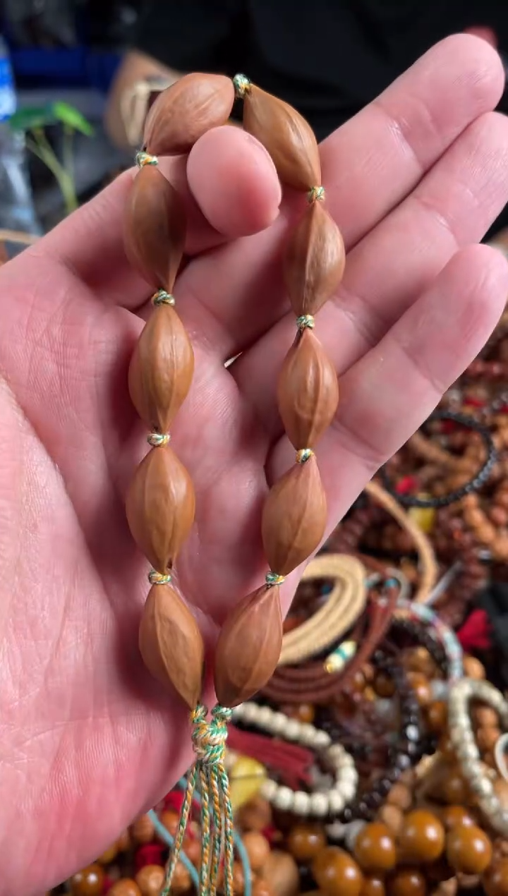 橄榄核手串王胖子文玩工作室柳叶核13+