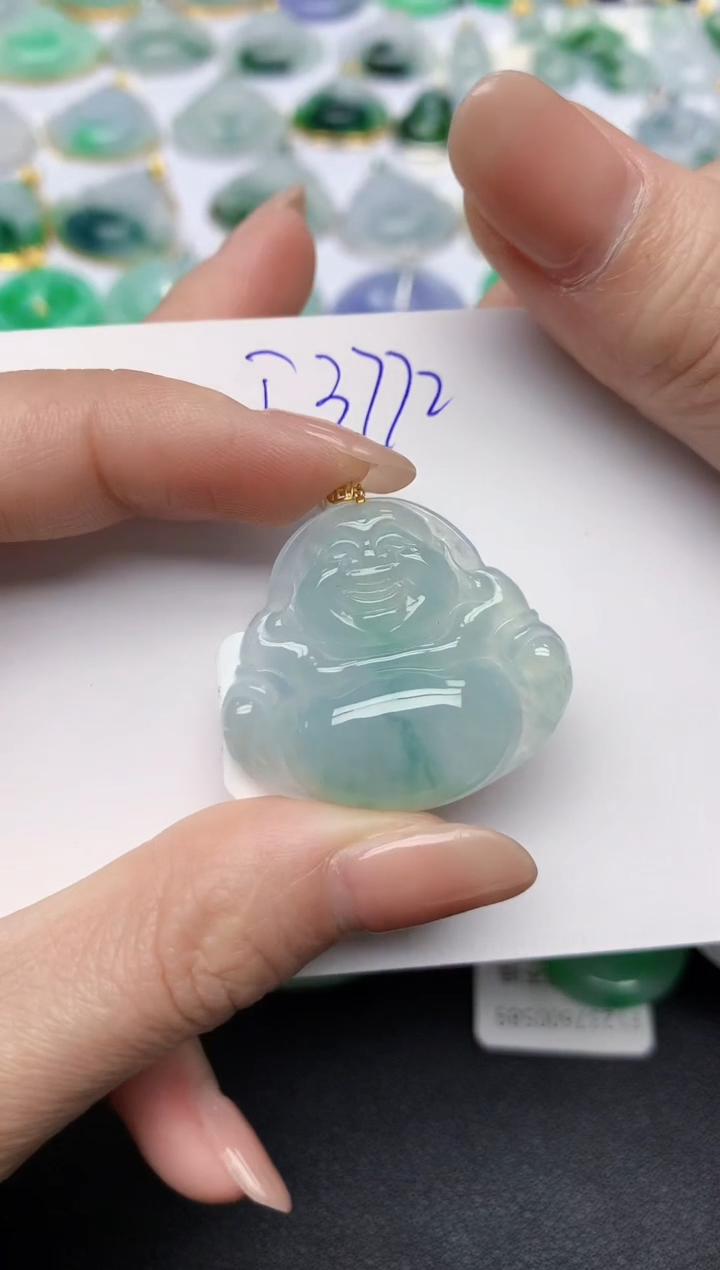 颈饰18K金镶嵌翡翠天然缅甸A货翡翠百元以上9元证书费自理