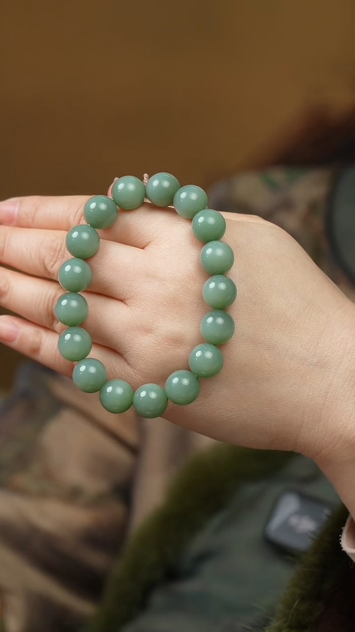 未镶嵌和田玉挂件手串