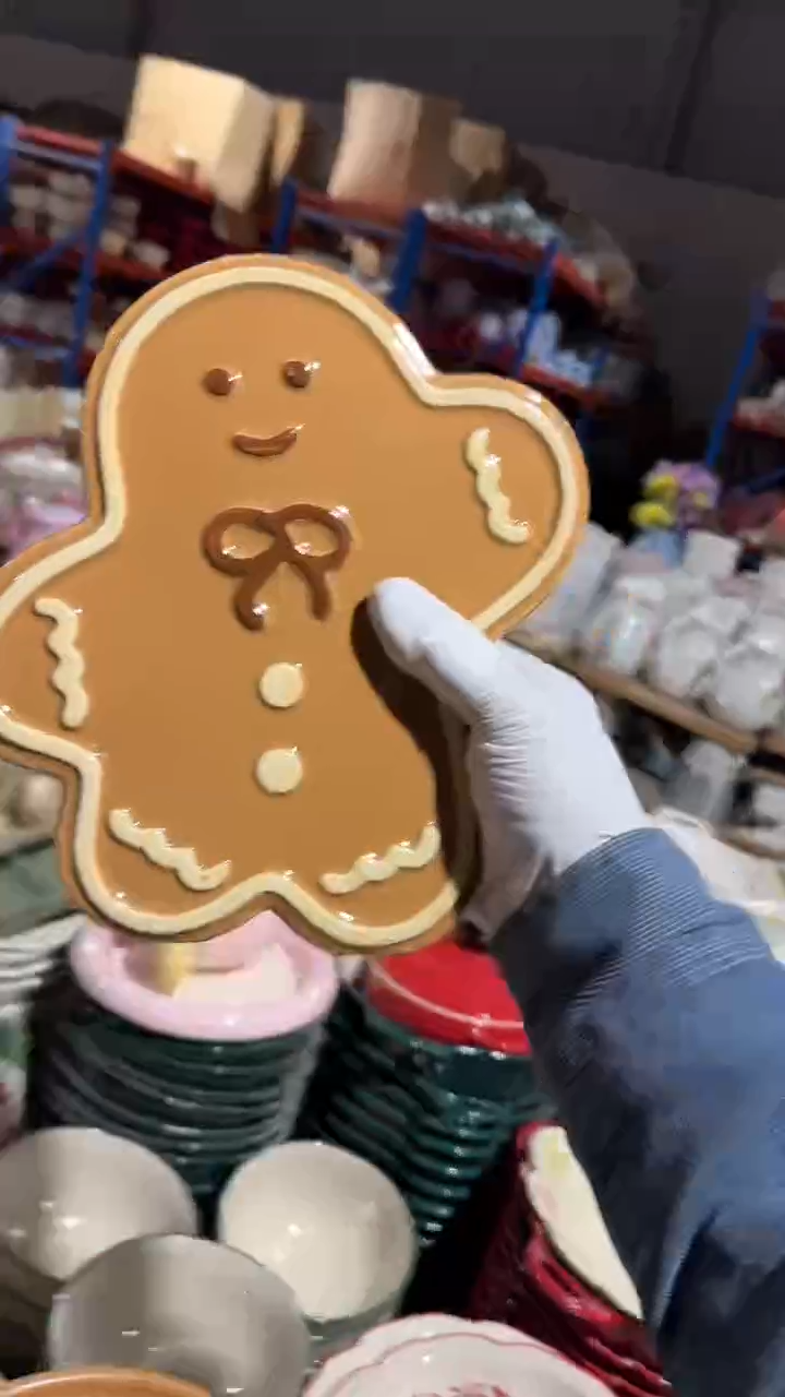 陶瓷姜饼人花瓶微瑕 凑满20元包邮