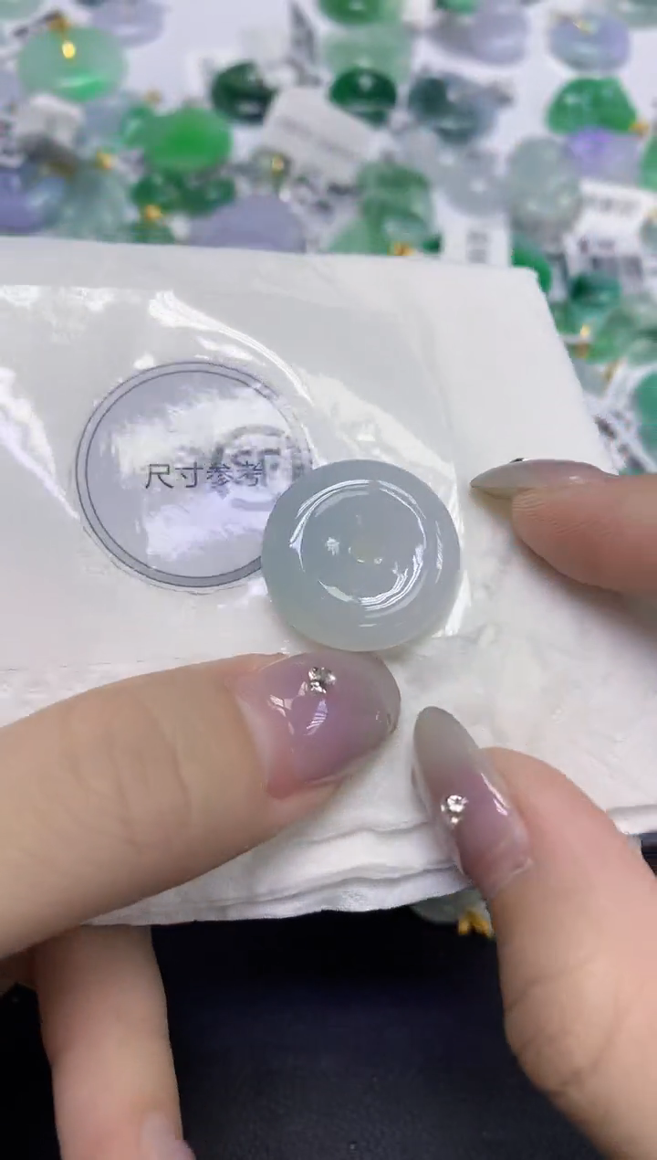 颈饰未镶嵌翡翠天然缅甸翡翠A货百元以上9元证书费自理