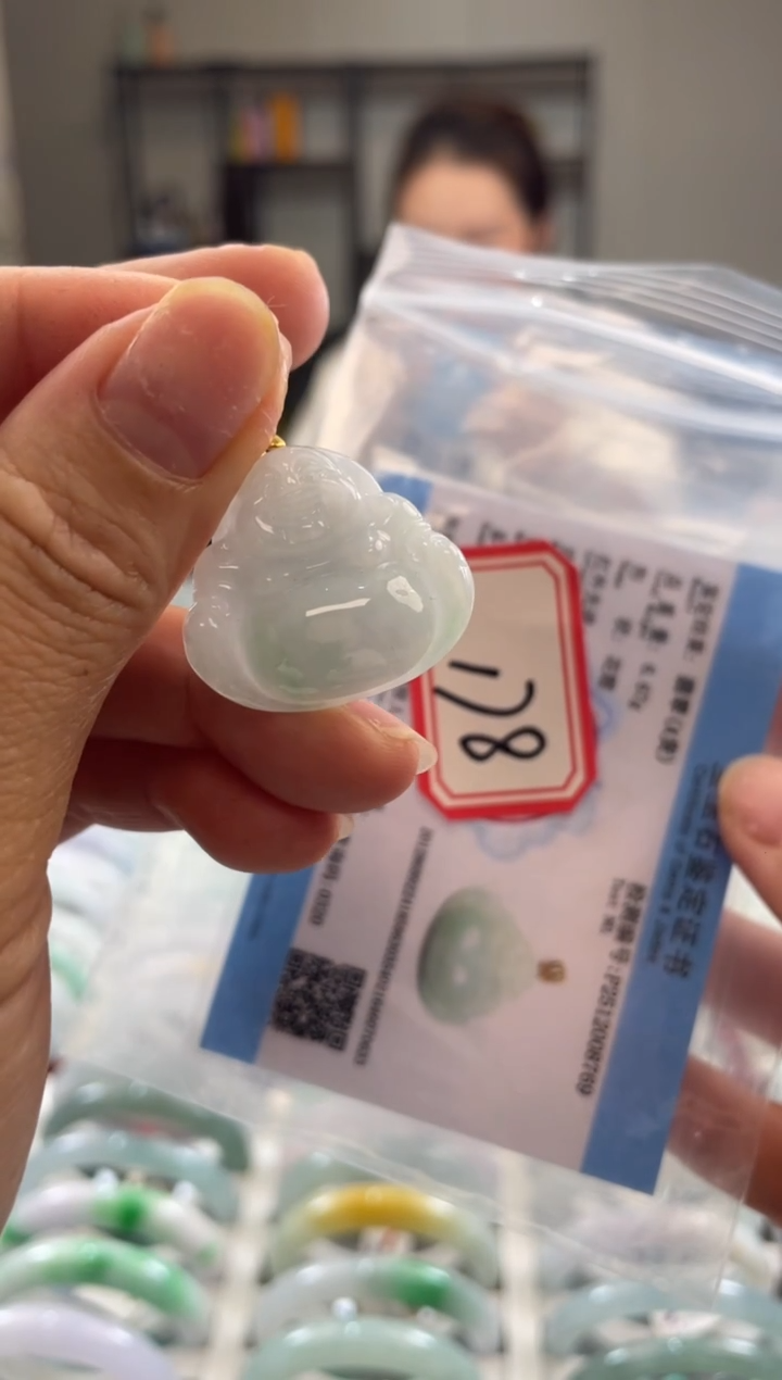 颈饰未镶嵌翡翠多样性发一