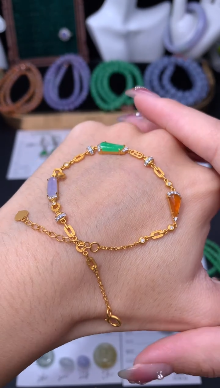 18K金镶嵌定制翡翠48小时鉴赏期 退货不扣服务费