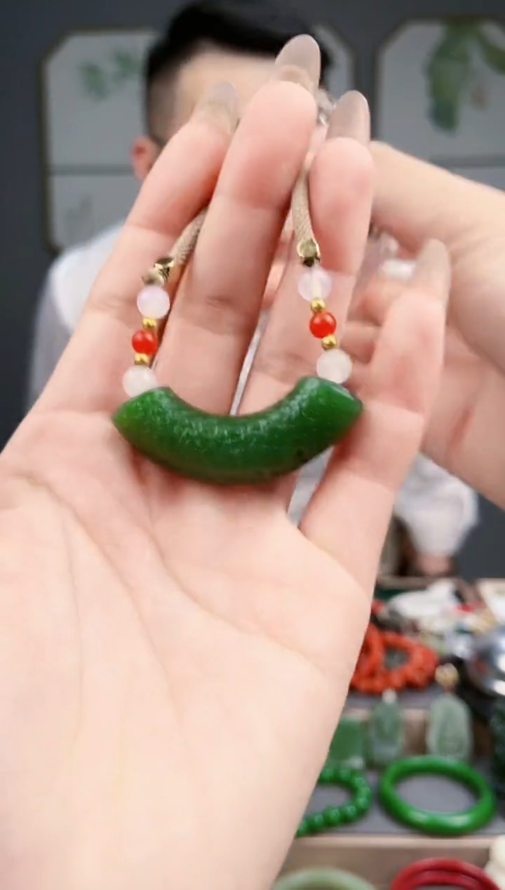 【闪购商品】和田玉颈饰未镶嵌AA多样性发货 拍一发一