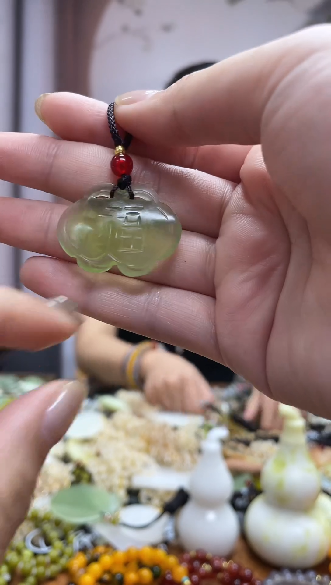 未镶嵌岫玉吊坠·