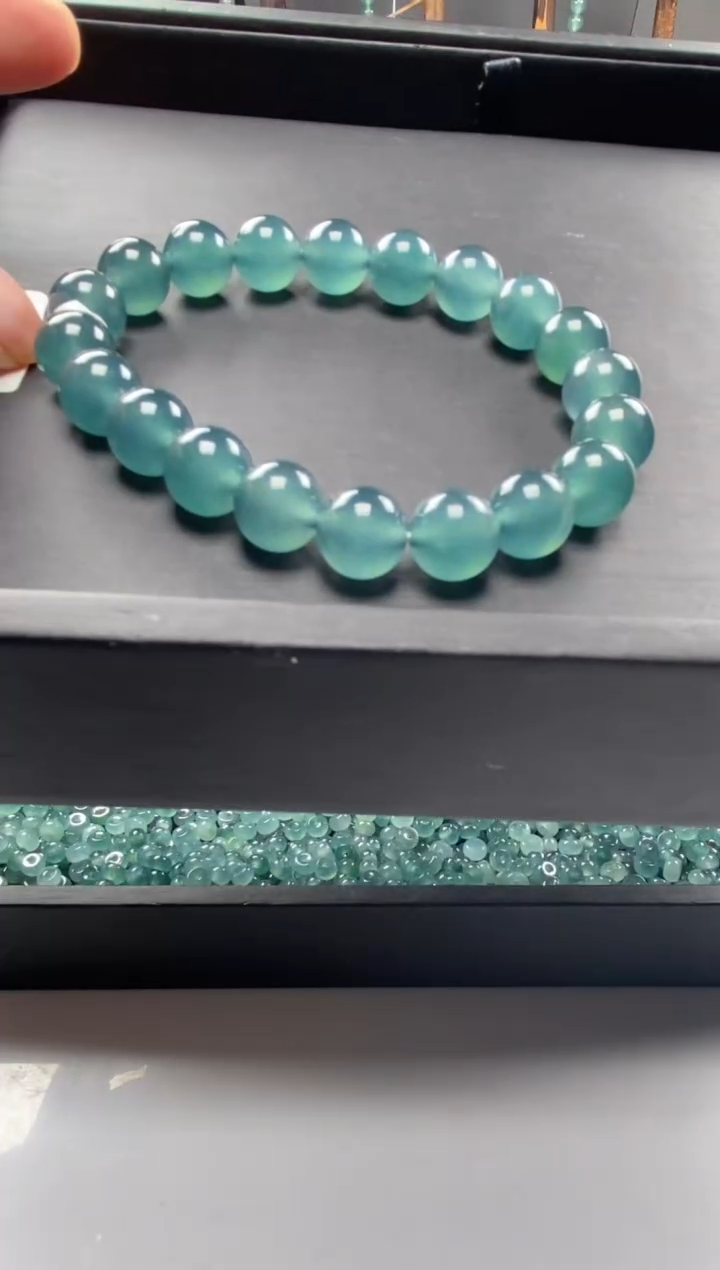 【闪购商品】翡翠手链未镶嵌多样性发货20颗卡10