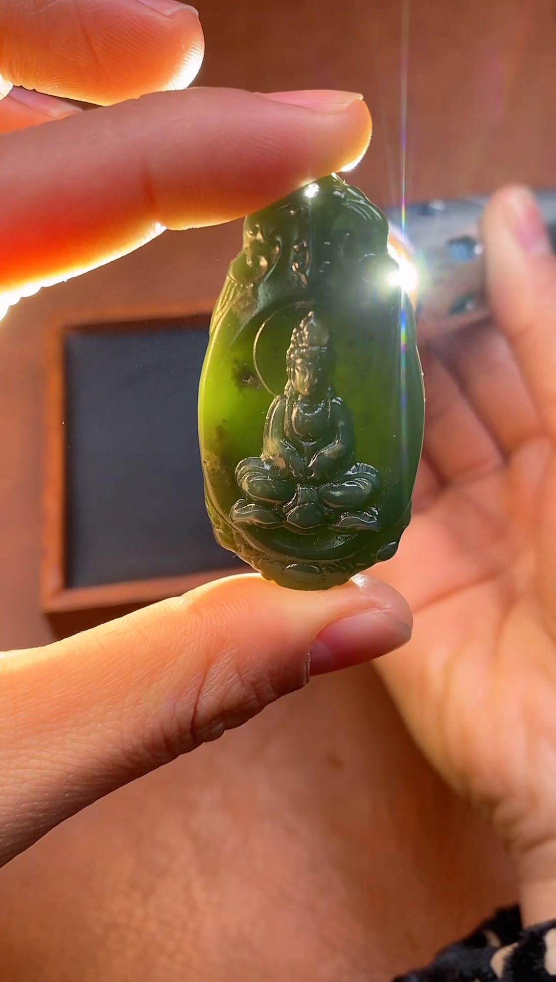 颈饰未镶嵌和田玉观音