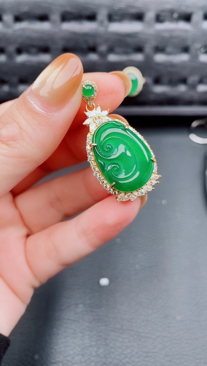 【闪购商品】翡翠颈饰银S925镶嵌天然a货翡翠804