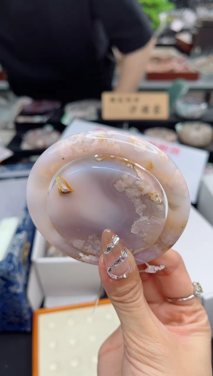 【闪购商品】石英质玉手镯未镶嵌57圈口（赠品镯心）3590249